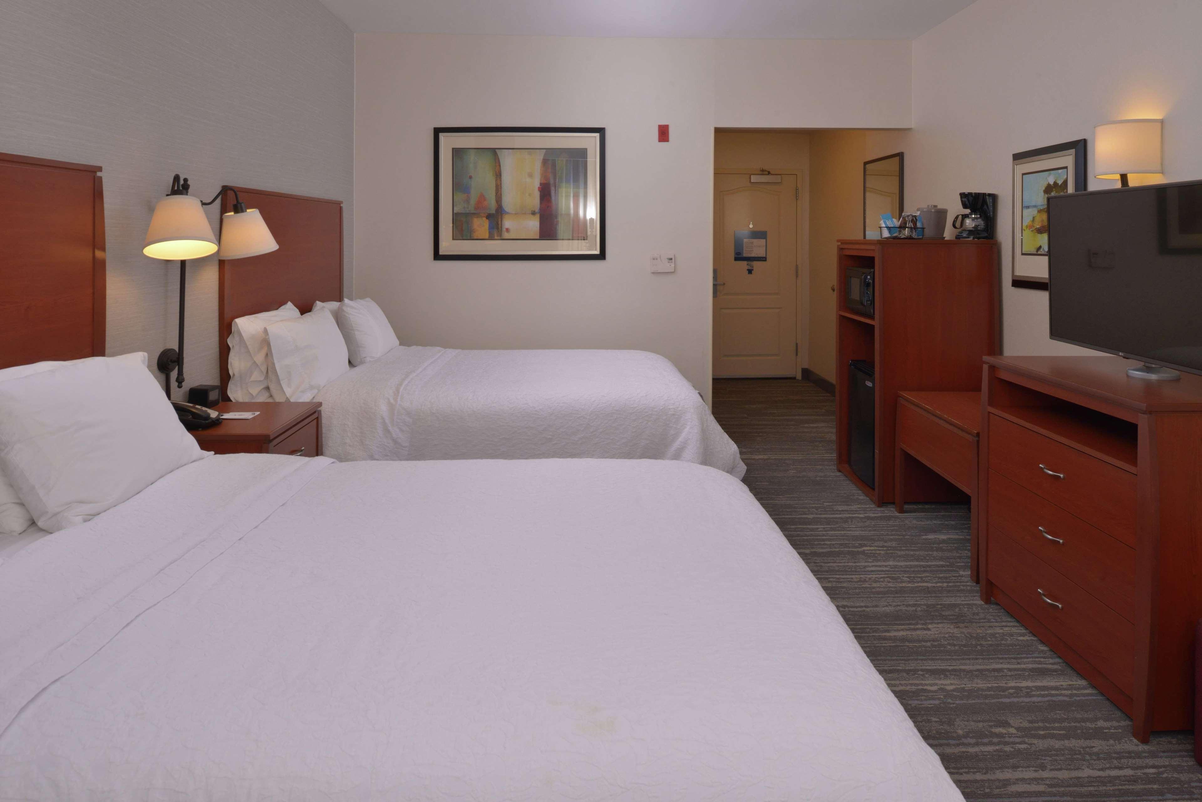 Hampton And North-airport Hotel Bakersfield