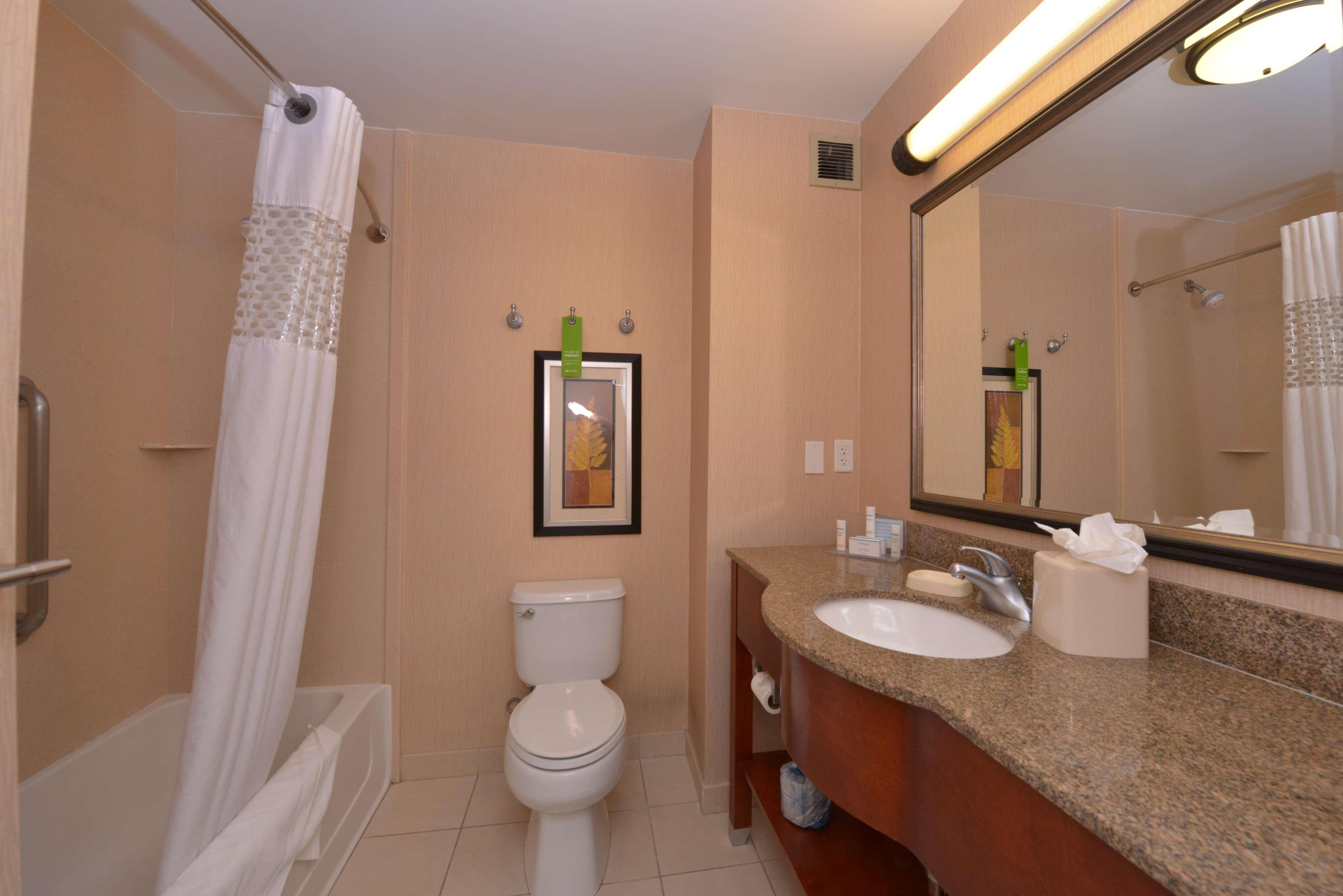 Hotel Hampton And North-airport Bakersfield